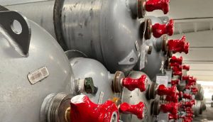 國(guó)內(nèi)新能源汽車首次應(yīng)用HFO-1234yf，汽車制冷劑行業(yè)或?qū)⑿伦兏? title=